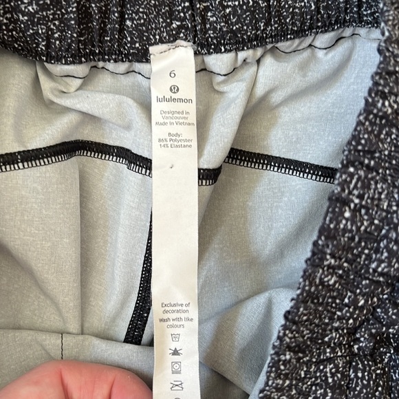 Lululemon Keep It Classic Pants 23” - Picture 4 of 9